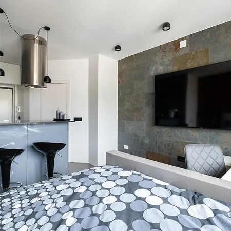 Monolocale Design Nova Gorica